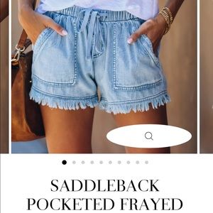 Brand new Vici Saddleback Shorts size Large